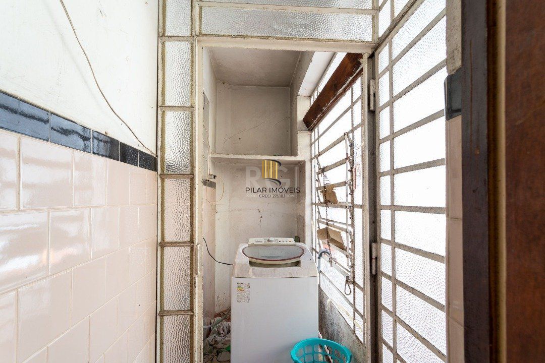 Casa para Venda - 522.36m², 4 dormitórios, 3 vagas - Menino Deus