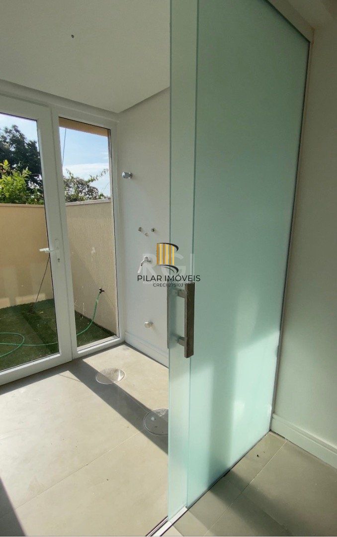 Casa para Venda - 270m², 3 dormitórios, sendo 3 suites, 4 vagas - Vila Assunção