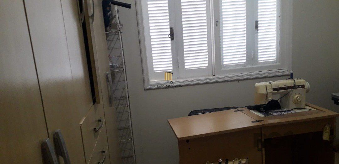 Casa 4 dormitórios no bairro Sítio São José