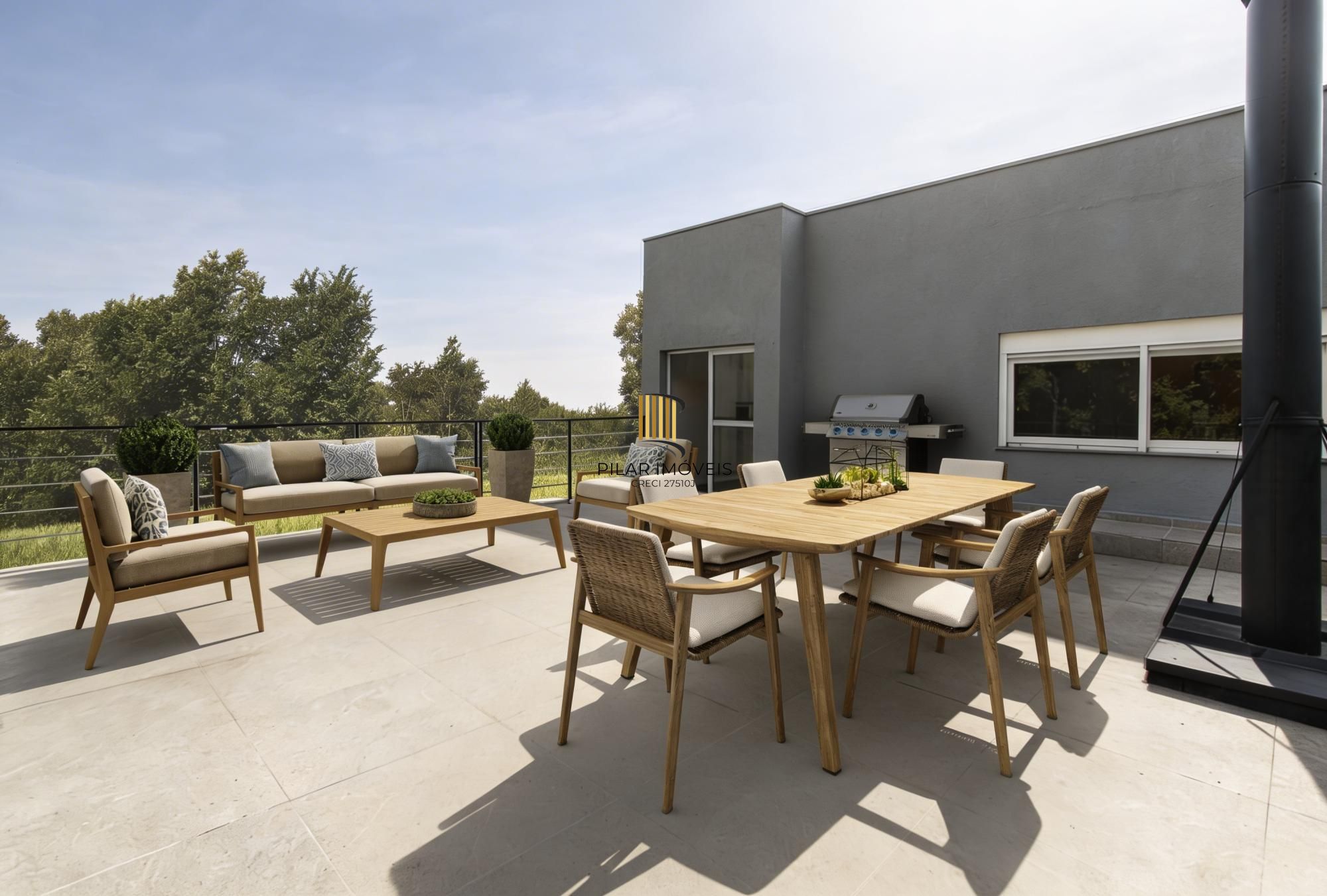 Casa em condomínio no Terra Ville  .Esta casa de alto padrão, dispõe de 4 suítes