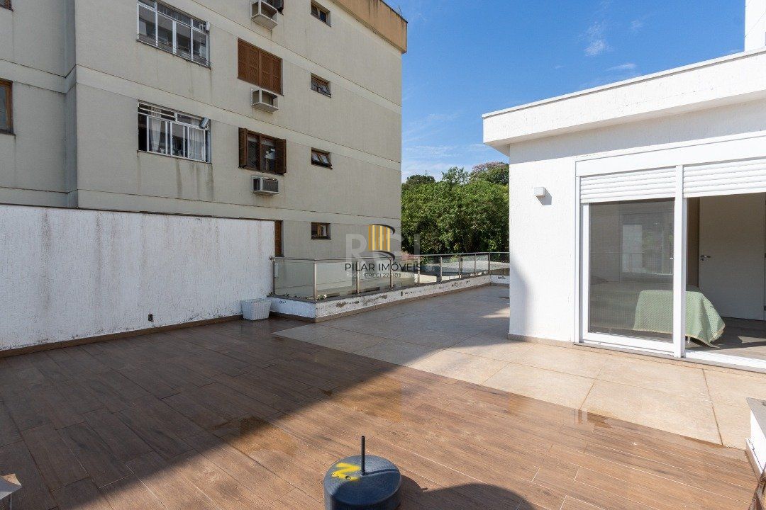 Casa Comercial no bairro Tristeza