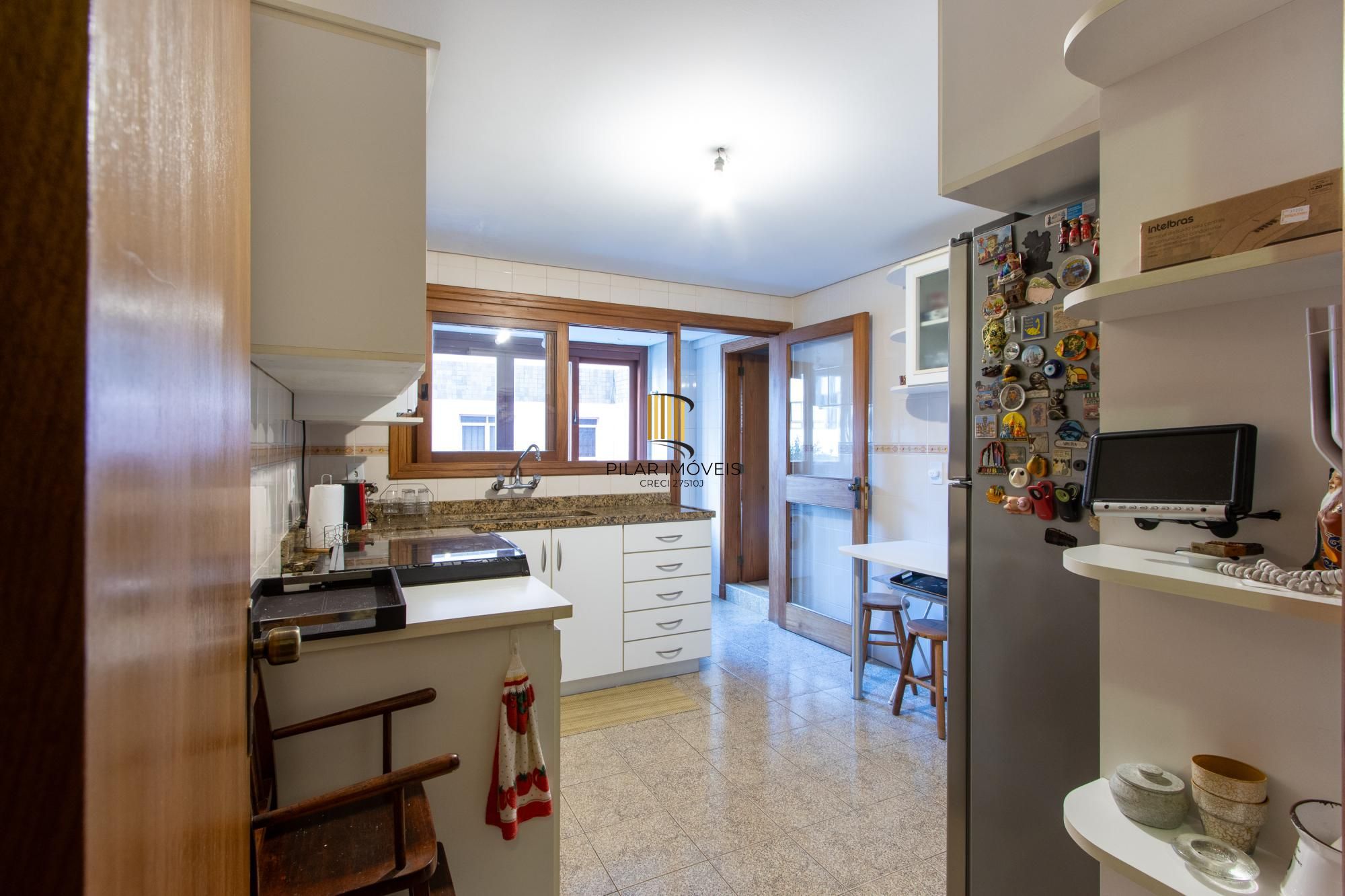 Apartamento de 3 dormitórios próximo a Encol