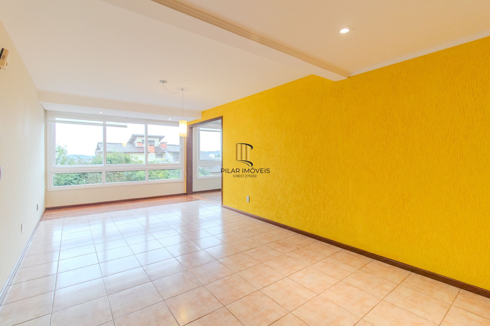 Casa no Imperial Park  3 dormitórios sendo 1 suíte, próximo a av. Juca Batista