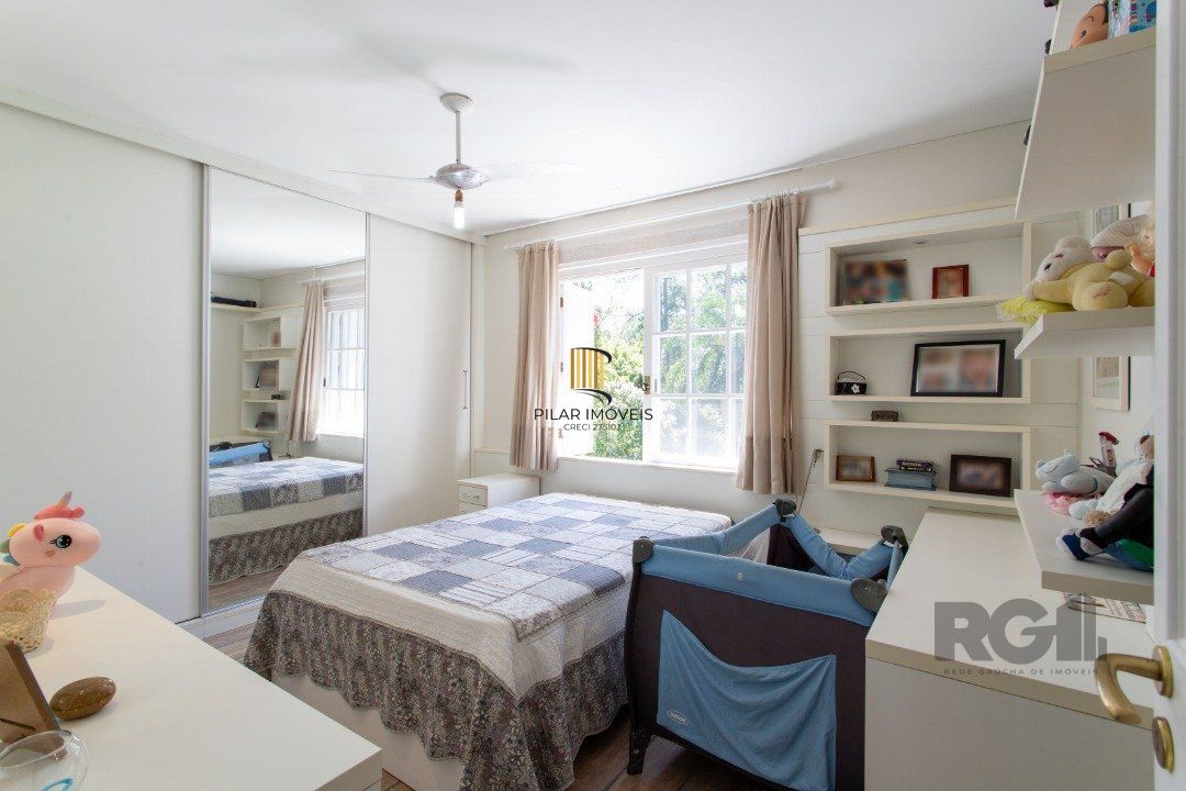 Casa para venda - 321m² - 4 suítes - Chapéu do Sol