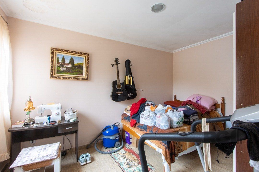 Casa para Venda - 238.68m², 4 dormitórios, sendo 1 suites, 4 vagas - Ipanema