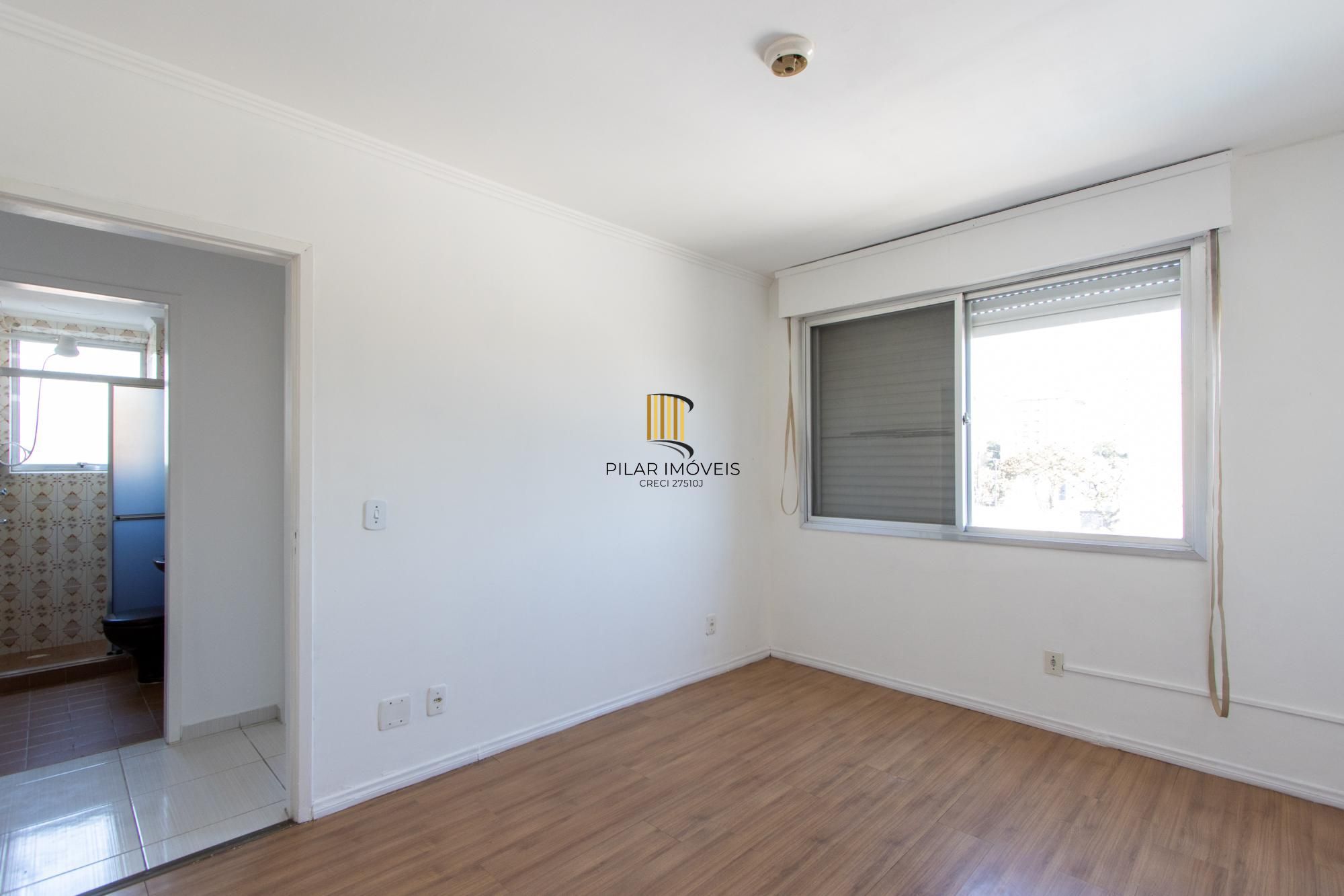 Apartamento de 02 dormitórios, banheiro social e lavabo. Vista panorâmica, cozinha ampla e área de serviço  ampla.