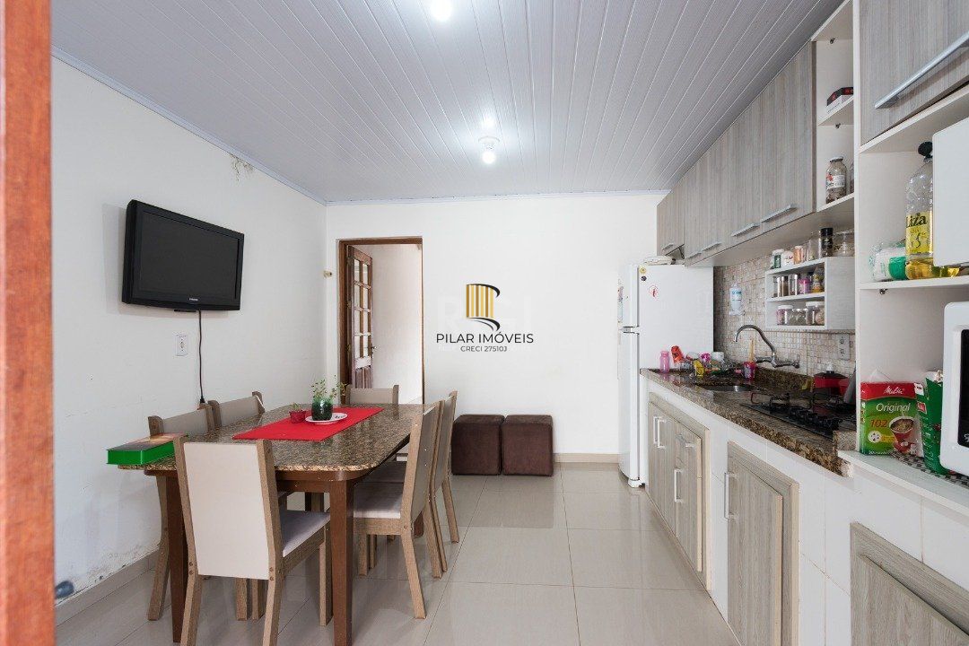 Casa para Venda - 130m², 2 dormitórios, 2 vagas - Hípica