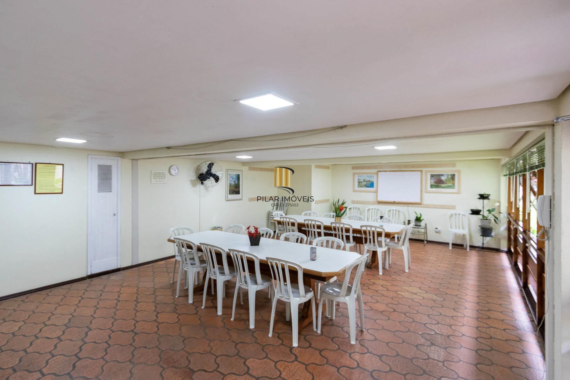 Apartamento 2 dormitórios no bairro Tristeza
