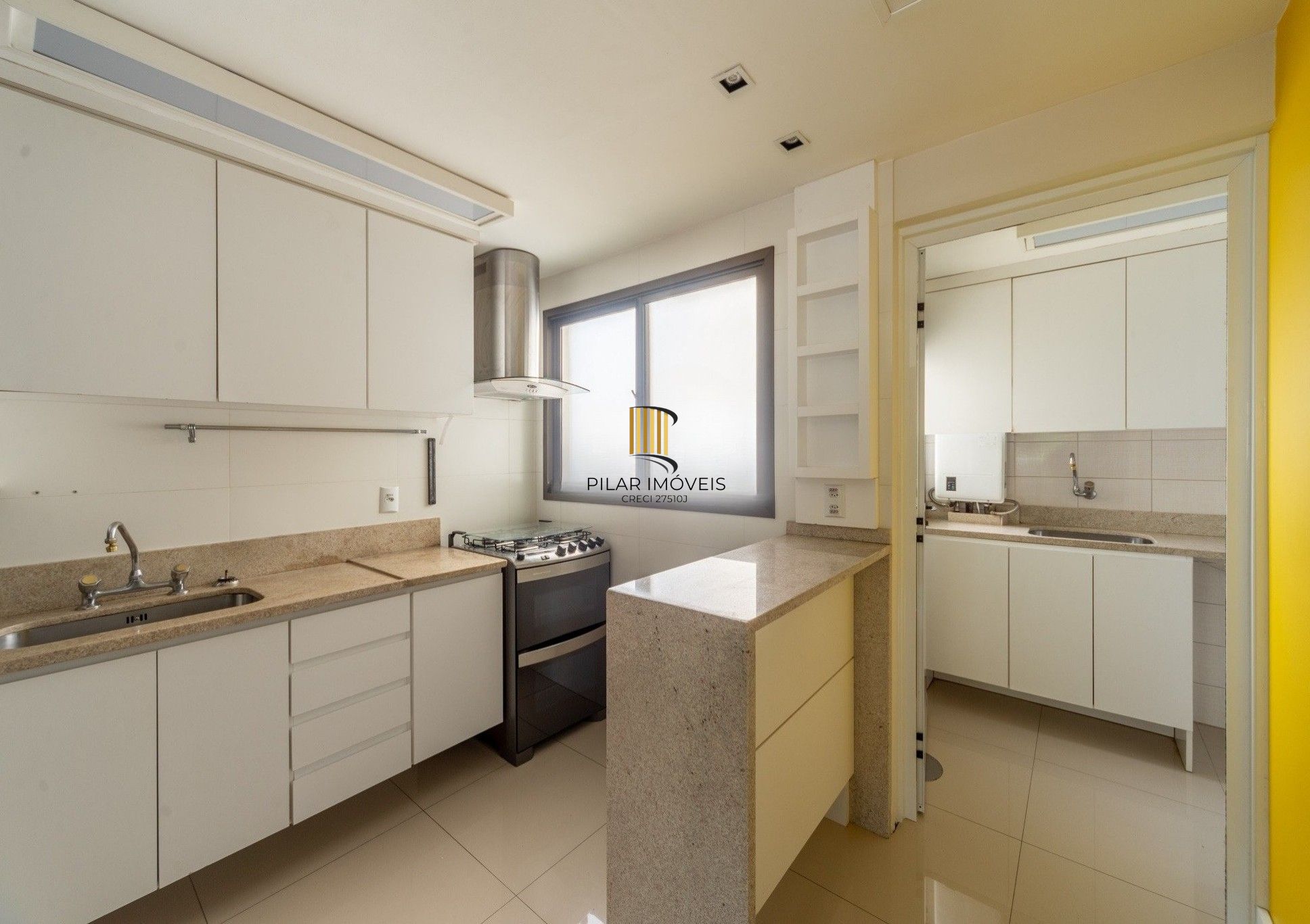 Apartamento Edifício Terrazas Mirador, 98,56m², 03 dormitórios, 01 suíte e 01 vagas.
