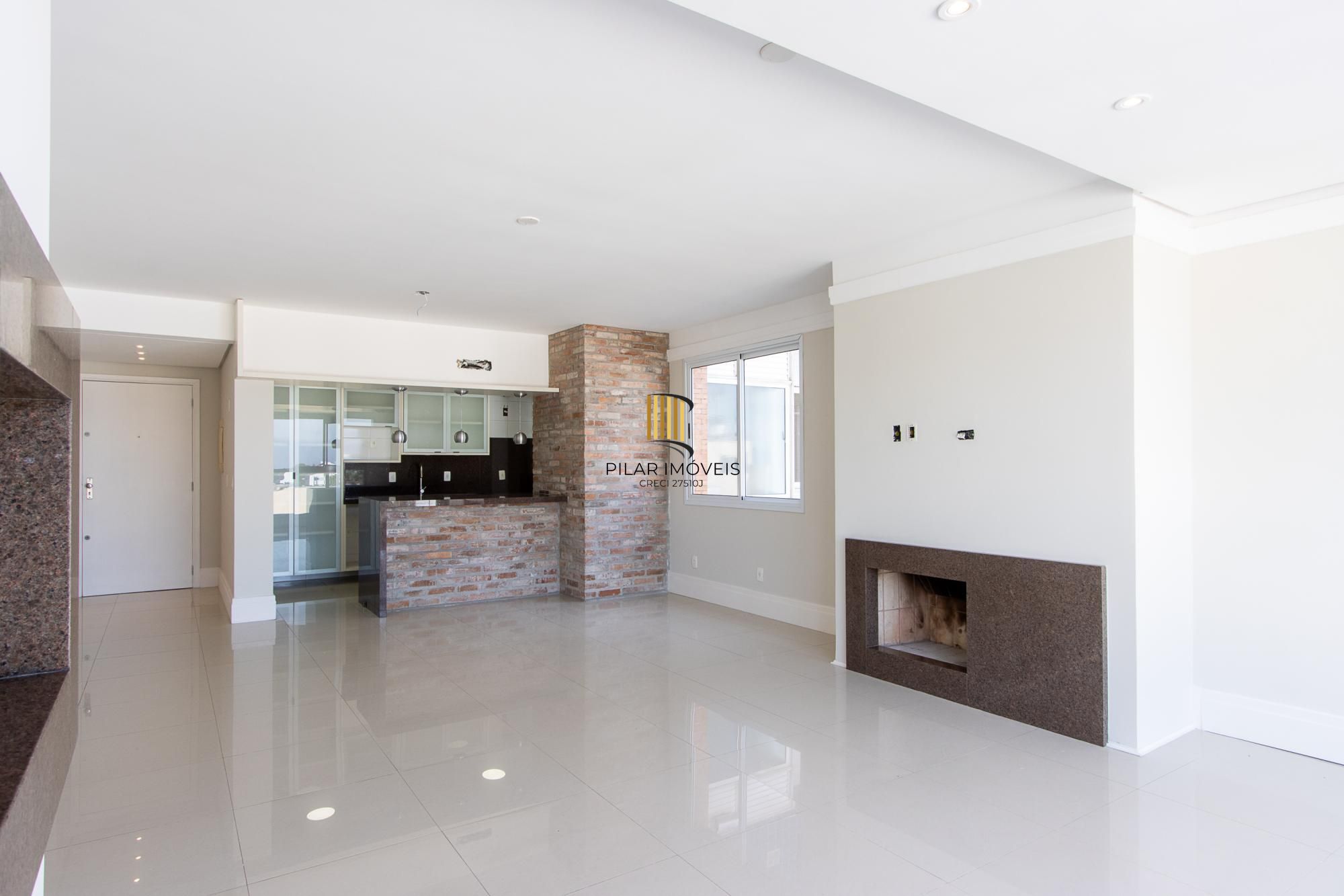 Excelente apartamento de 3 dormitórios, 1 suíte e 2 vagas de garagem.