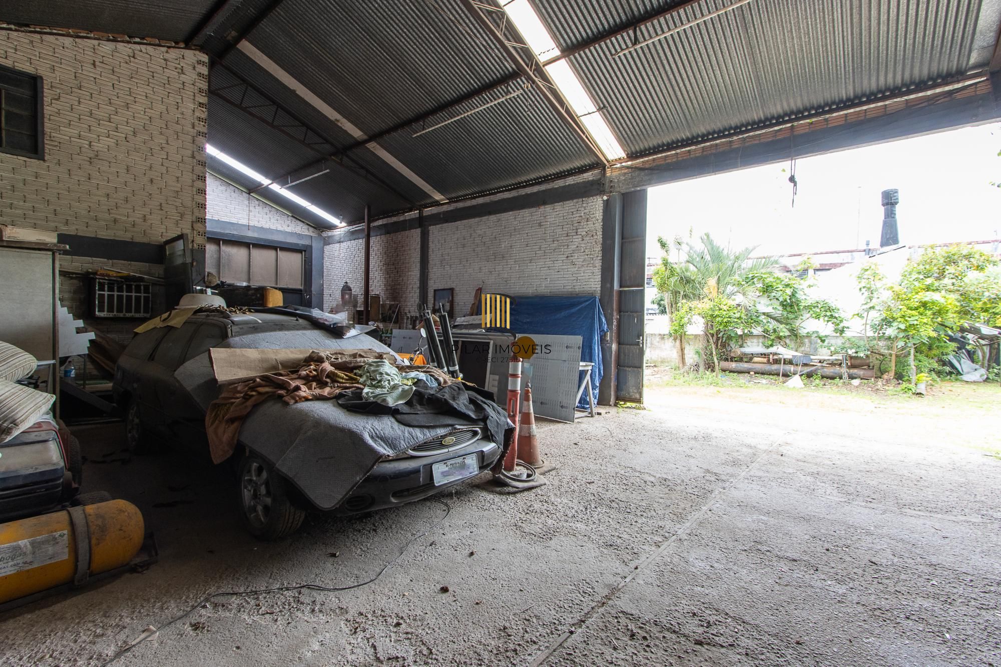 Pavilhão no bairro Espírito Santo