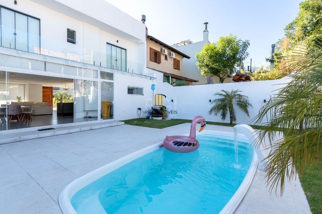 Casa Condominio para Venda - 280m², 3 dormitórios, sendo 3 suites, 4 vagas - Lagos De Nova Ipanema