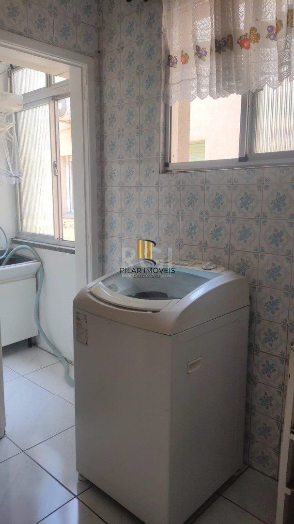 Apartamento para Venda - 50m², 2 dormitórios, 1 vaga - Cristal