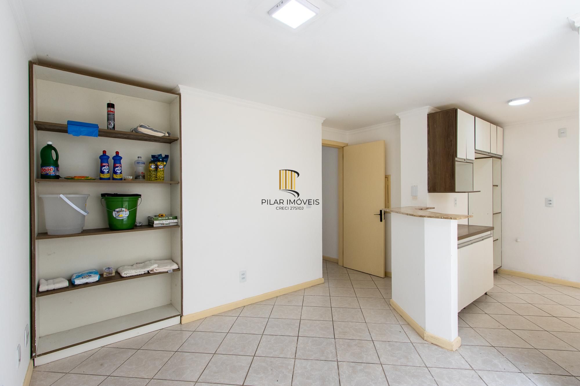 Casa em condomínio, 3 dormitórios (1 suite) 2 vagas - Jardim Isabel