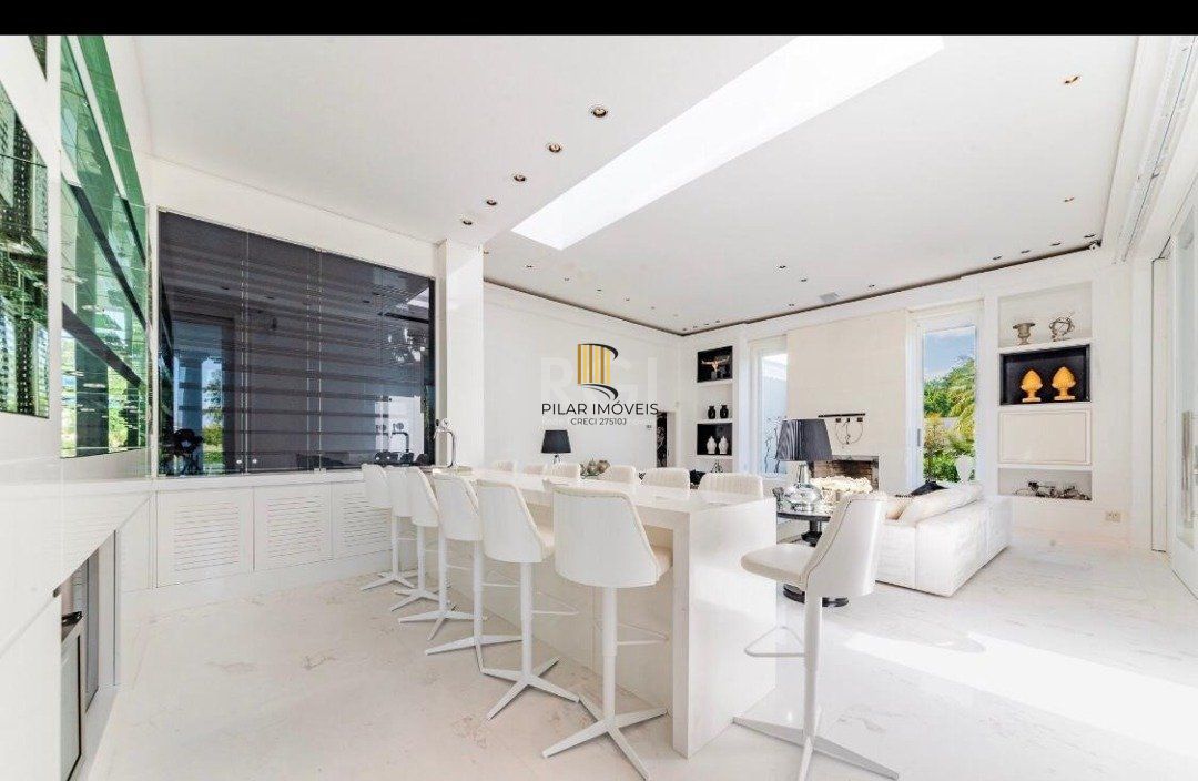 Casa Condominio para Venda - 745.25m², 6 dormitórios, sendo 4 suites, 6 vagas - Terra Ville