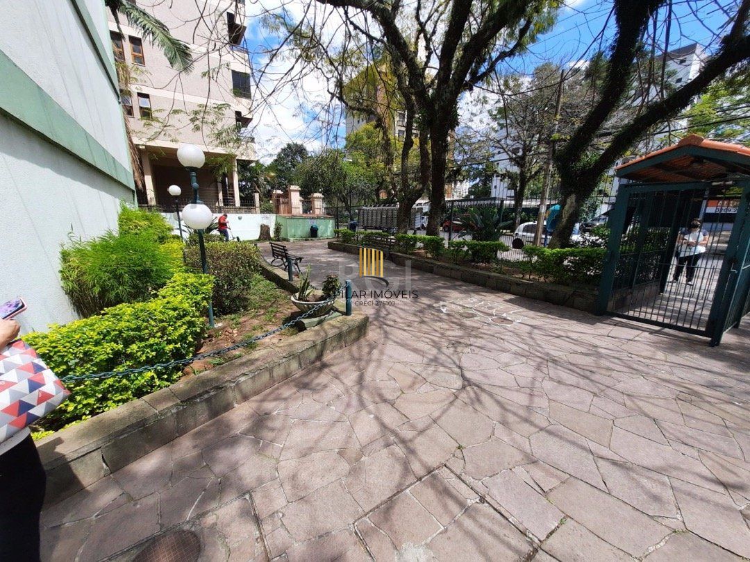 Apartamento à venda na rua Doutor Barcelos, no bairro Tristeza em Porto Alegre.