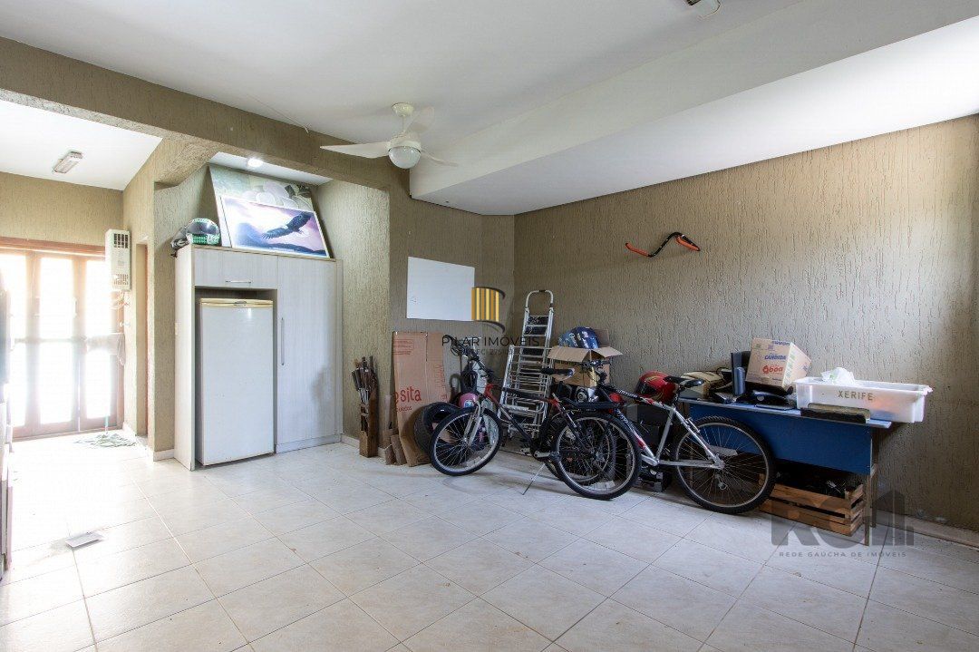 Casa para Venda - 174m², 3 dormitórios, sendo 1 suites, 2 vagas - Jardins do Prado