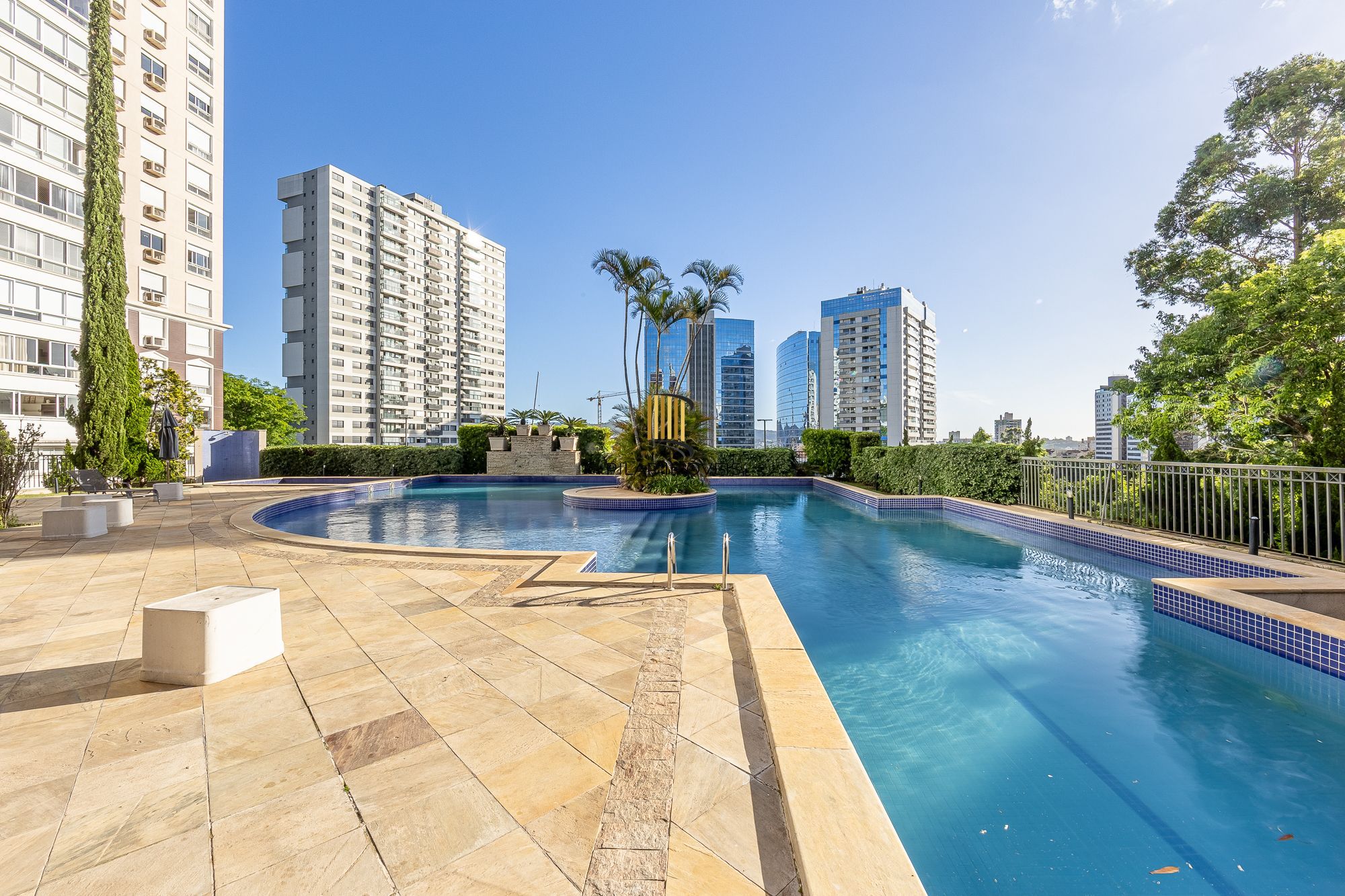 Apartamento 3 dormitórios 1 suíte 2 vagas no Reserva Petrópolis