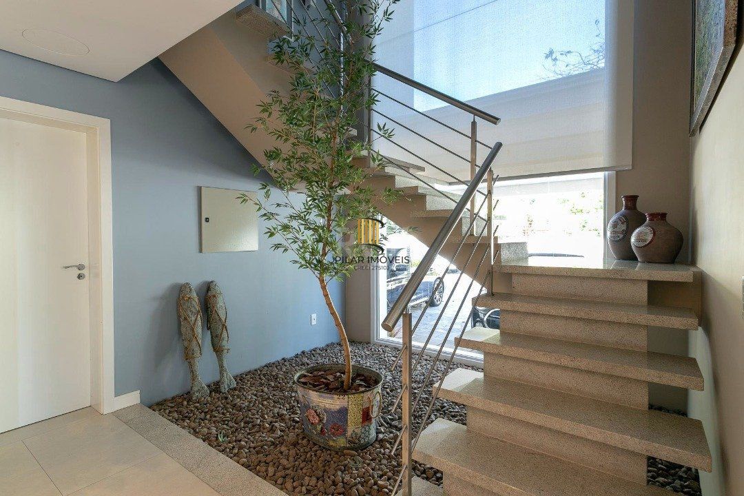 Casa Condominio para Venda - 588.62m², 4 dormitórios, sendo 4 suites, 5 vagas - Pedra Redonda