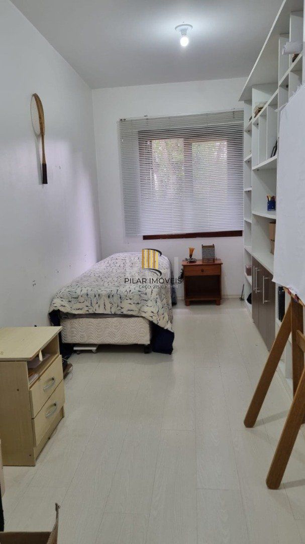 Casa Condominio para Venda - 218m², 3 dormitórios, sendo 1 suites, 2 vagas - Ipanema