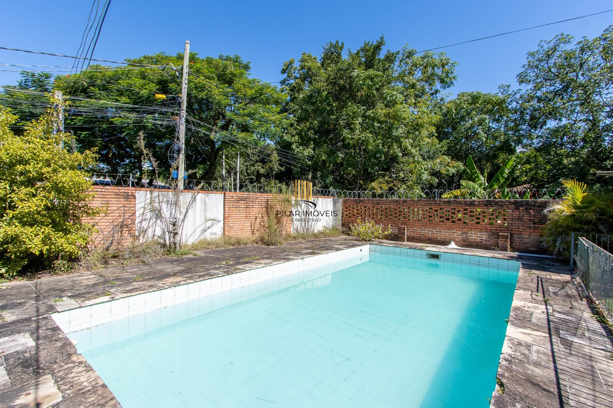 Casa 3 dormitórios no bairro Belém Novo