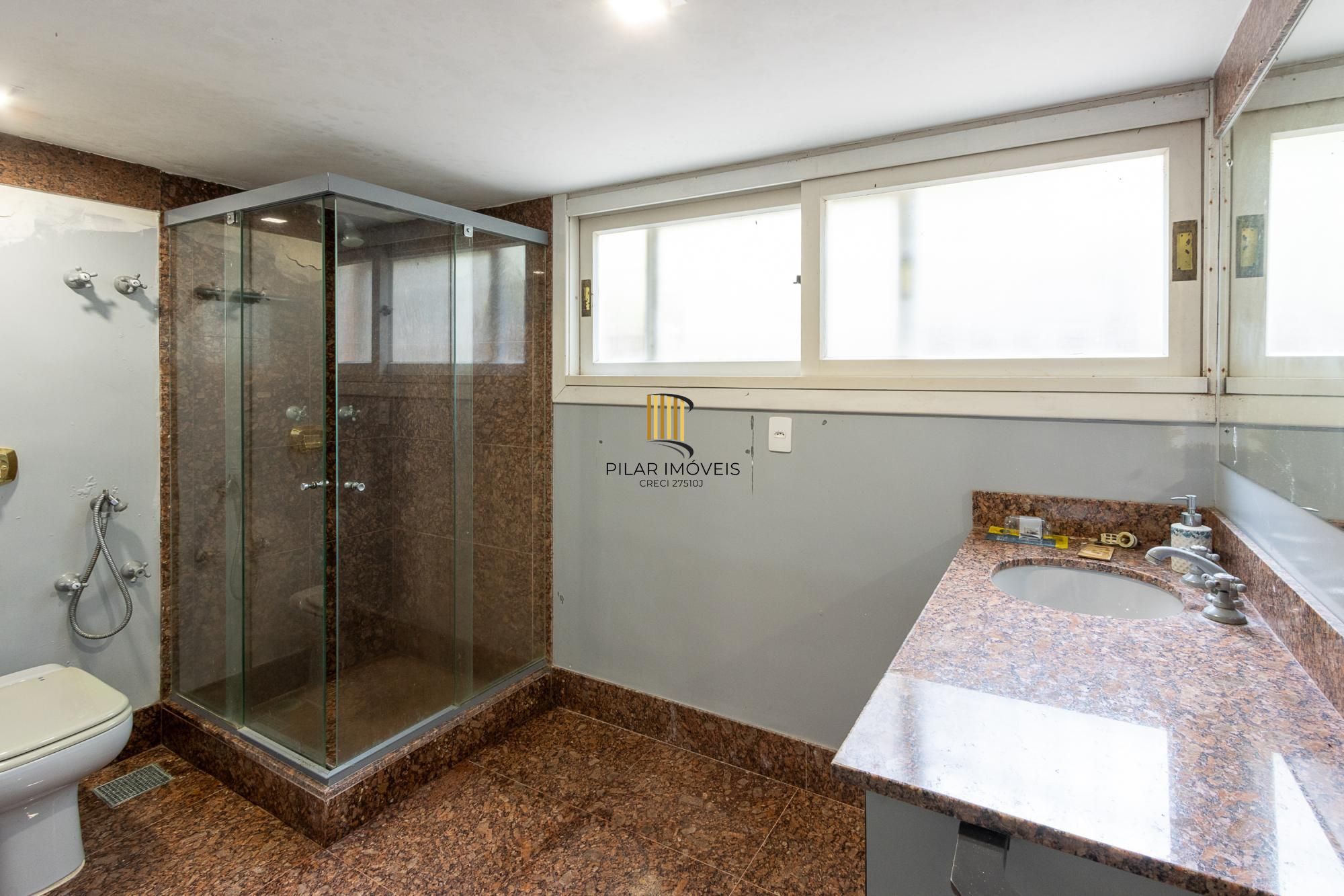 Casa 4 dormitórios no bairro Vila Conceição