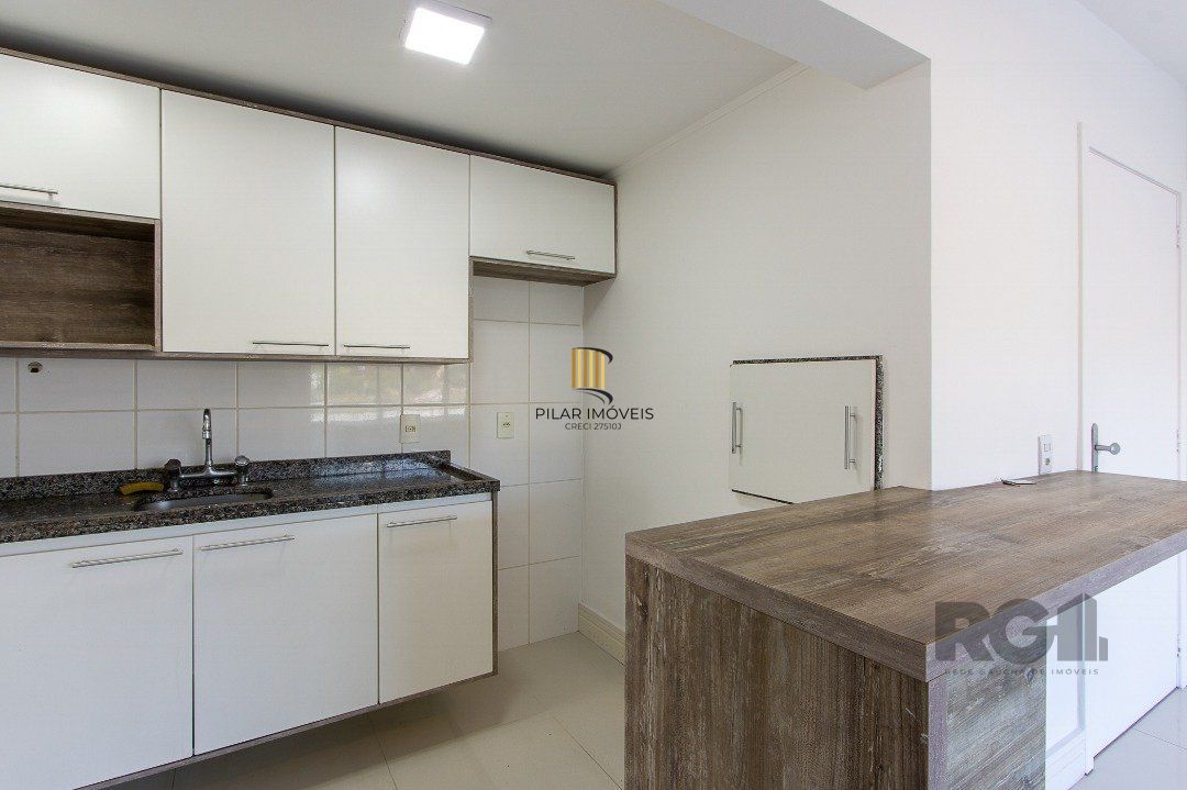 Apartamento 2 dormitórios no bairro Tristeza