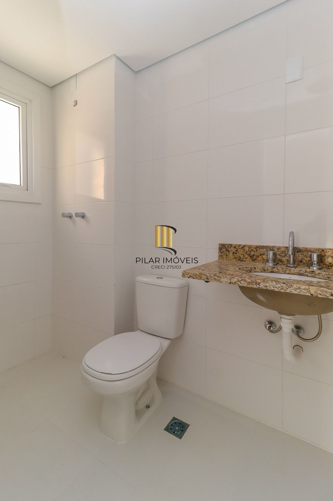 Apartamento 2 dormitórios no bairro Tristeza