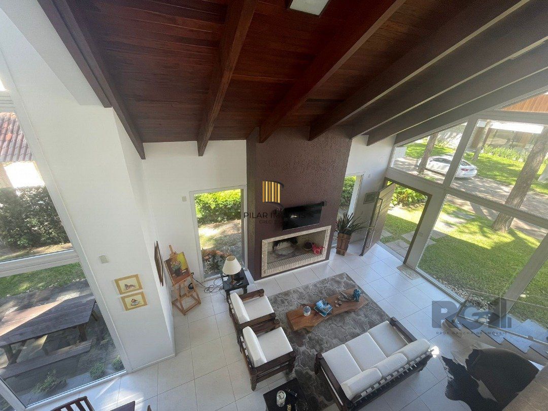 Casa de Condomínio 3 dormitórios no bairro Atlântida Sul