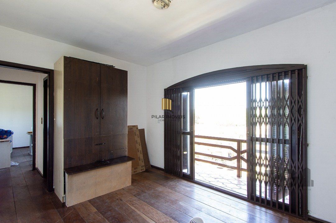 Casa para Venda - 572m², 5 dormitórios, sendo 1 suites, Cavalhada
