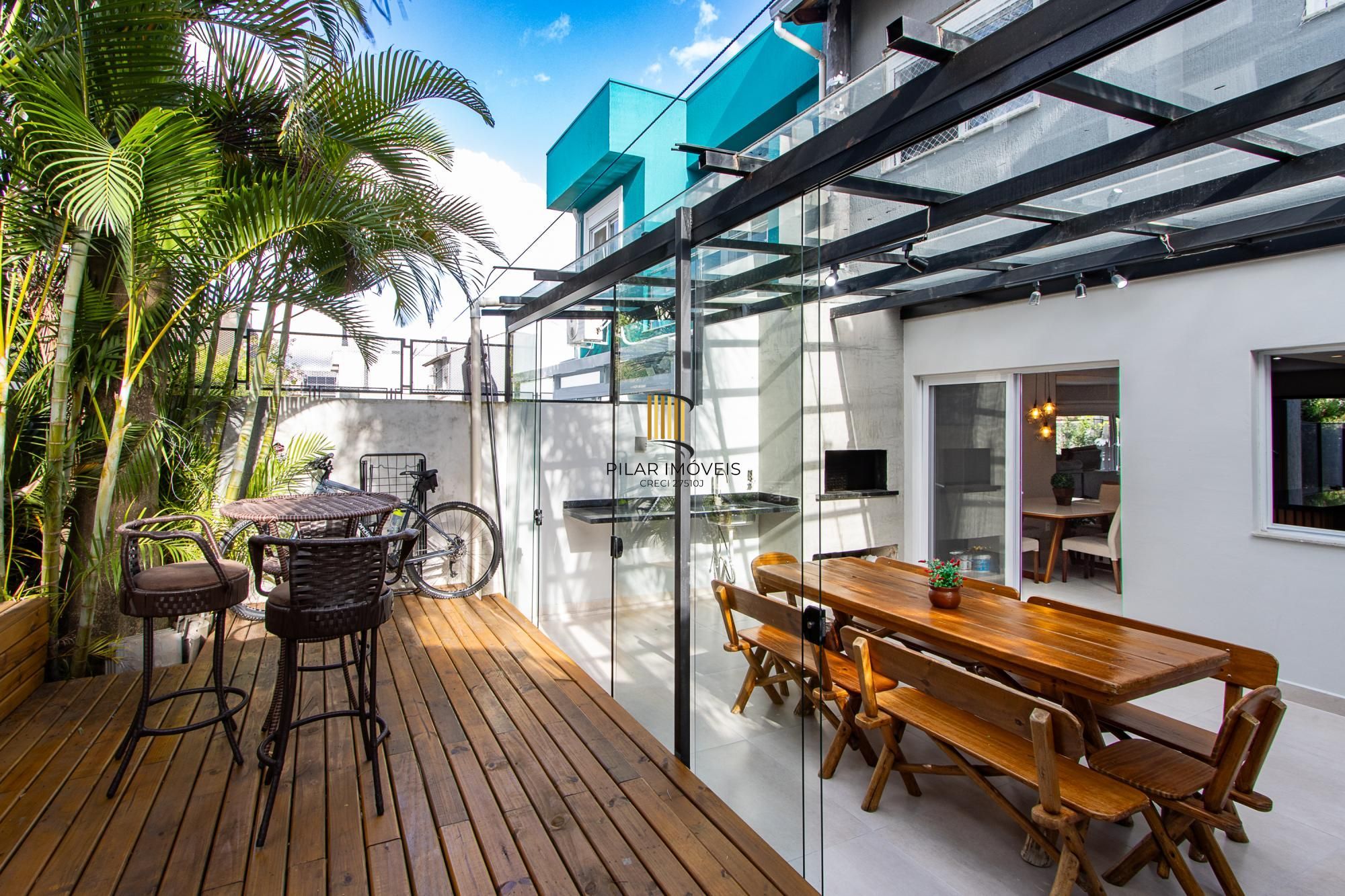 Casa Condominio 2 Dormitório(s) Bairro Hípica