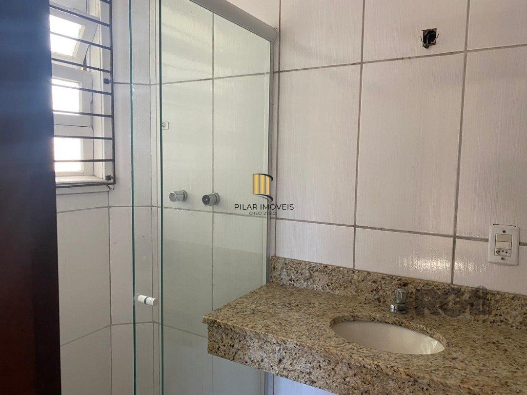 Casa de Condomínio 3 dormitórios no bairro Hípica