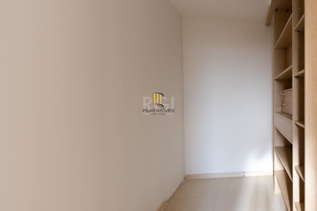 Casa Condominio para Venda - 262.98m², 3 dormitórios, sendo 1 suites, 2 vagas - Imperial Parque