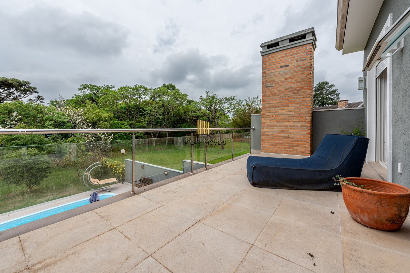 Casa de Condomínio 4 dormitórios no bairro Terraville