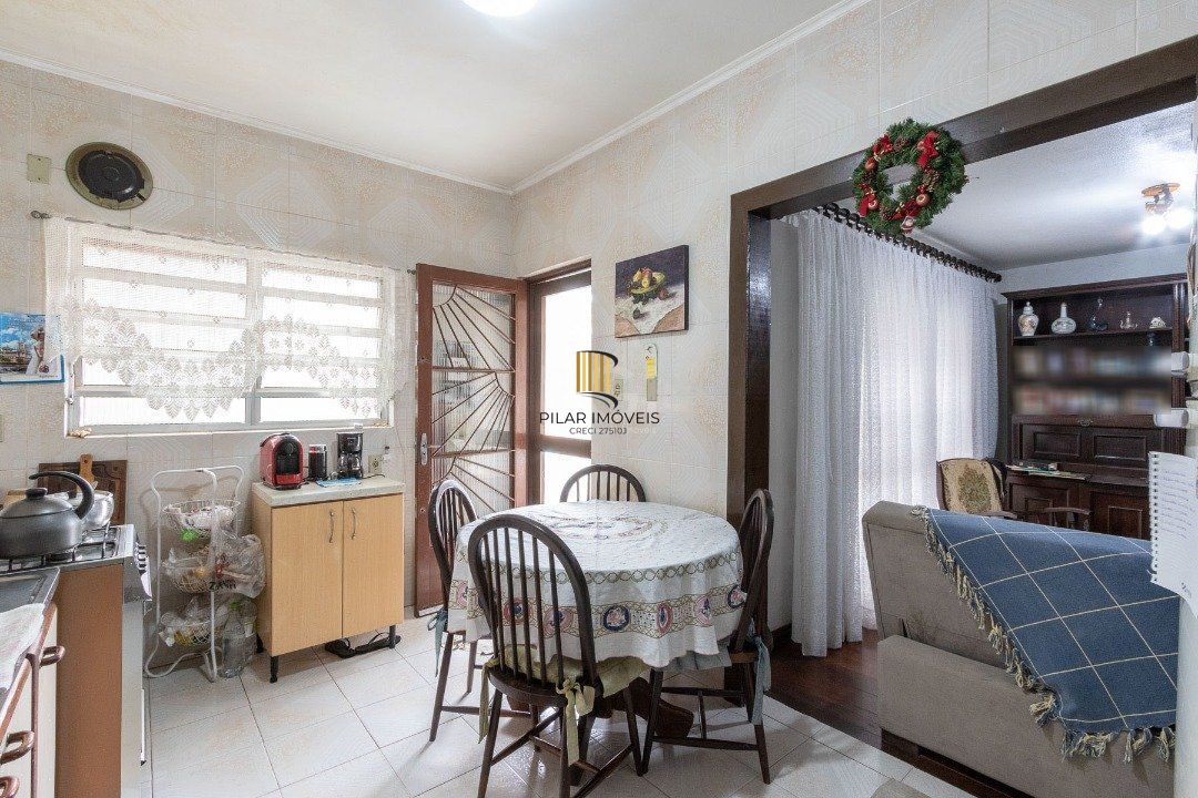 Casa para Venda - 200m², 3 dormitórios, sendo 1 suites, 1 vaga - Aberta dos Morros