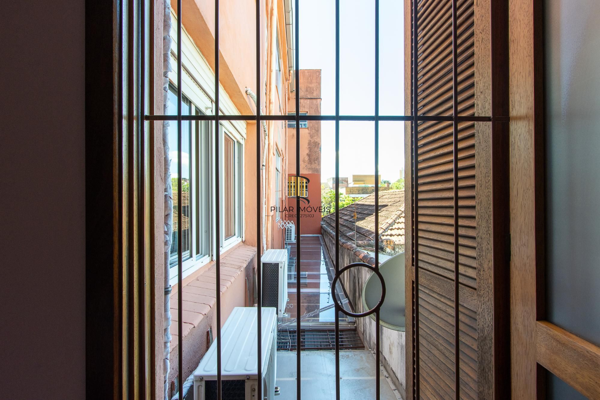 Apartamento de 2 dormitórios no bairro Medianeira.