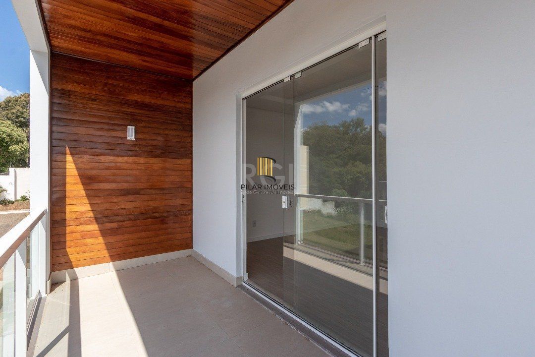 Casa Condominio para Venda - 219m², 3 dormitórios, sendo 1 suites, 2 vagas - Vila Nova