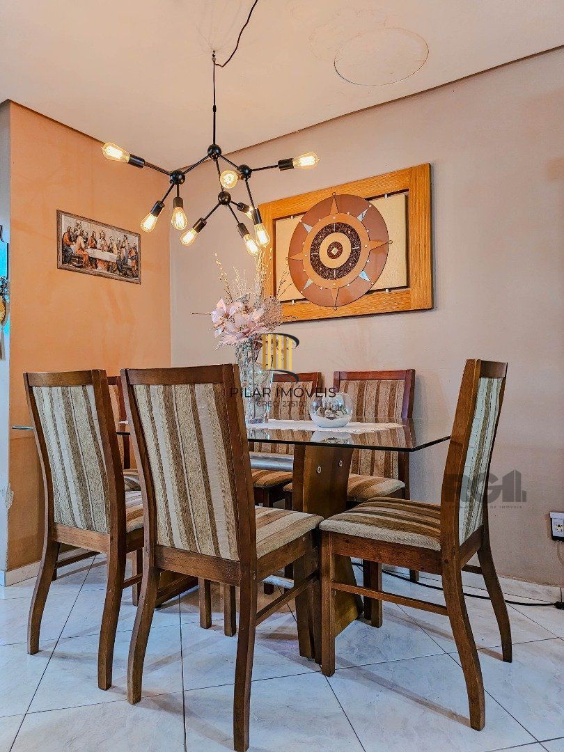 Casa em Condomínio 4 Dormitórios na Glória!!