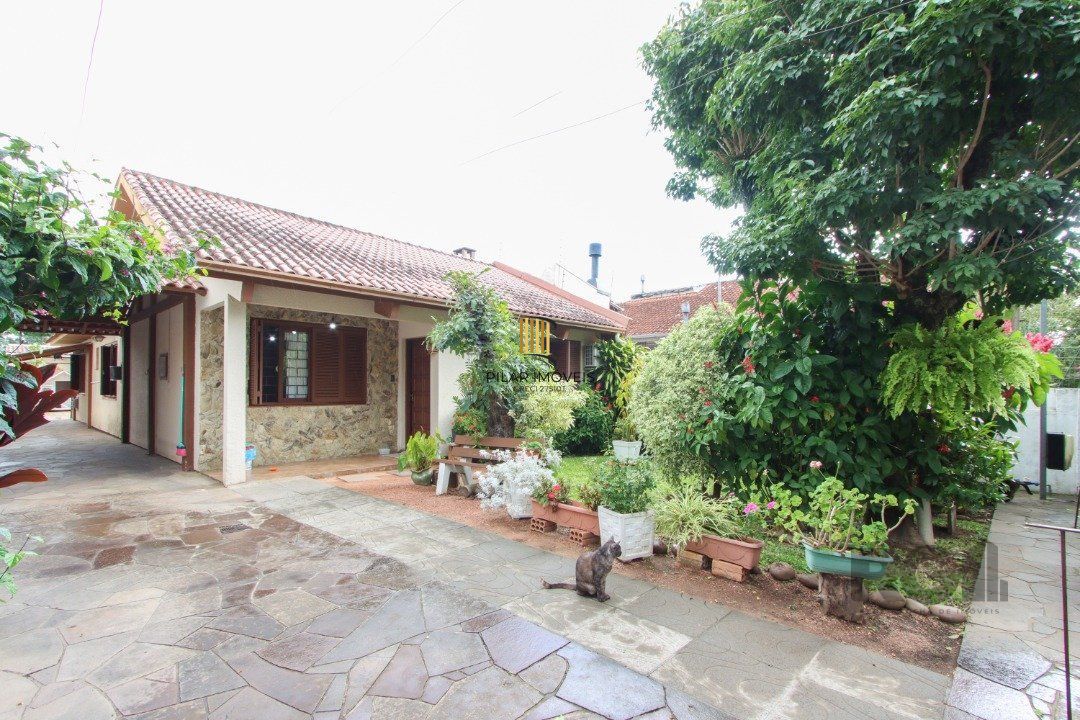 Casa térrea com  hall de entrada ,4 dormitórios - Pilar Imóveis