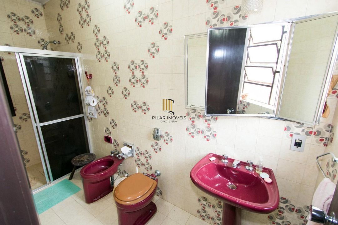 Casa para Venda - 228.93m², 4 dormitórios, sendo 3 suites, 3 vagas - Vila Assunção