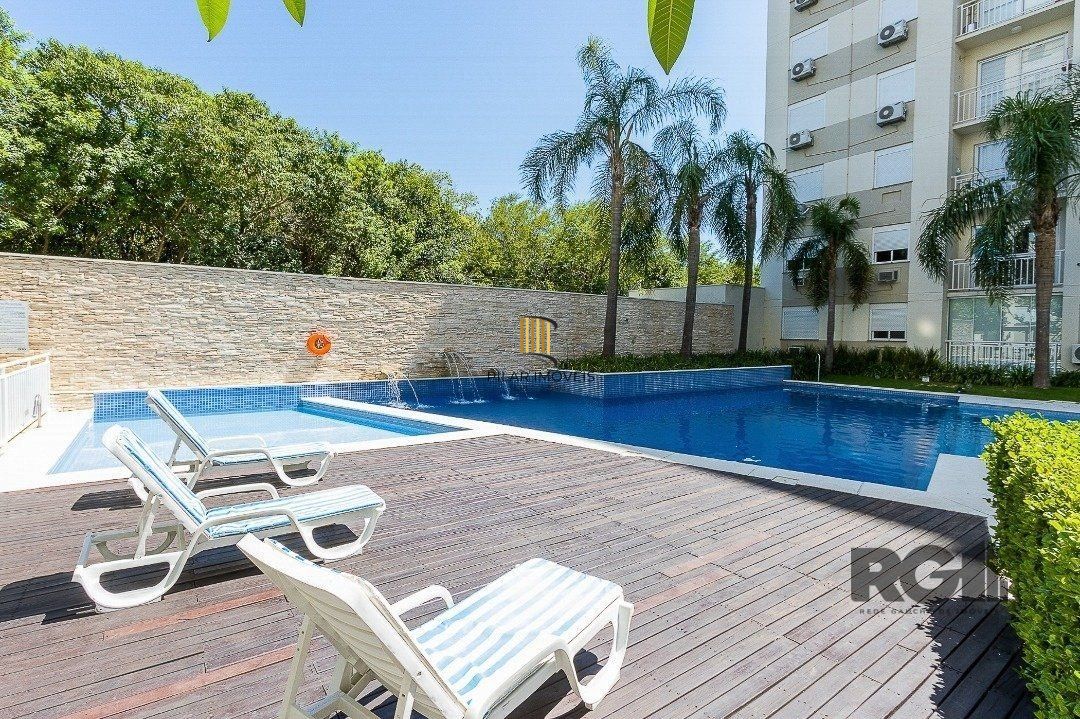 Apartamento 3 dormitórios no bairro Camaquã