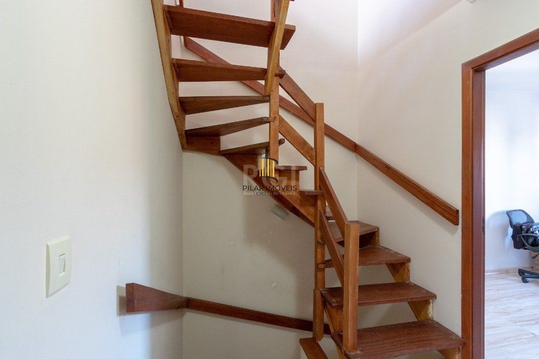 Casa para Venda - 125m², 3 dormitórios, sendo 1 suites, 2 vagas - Aberta dos Morros