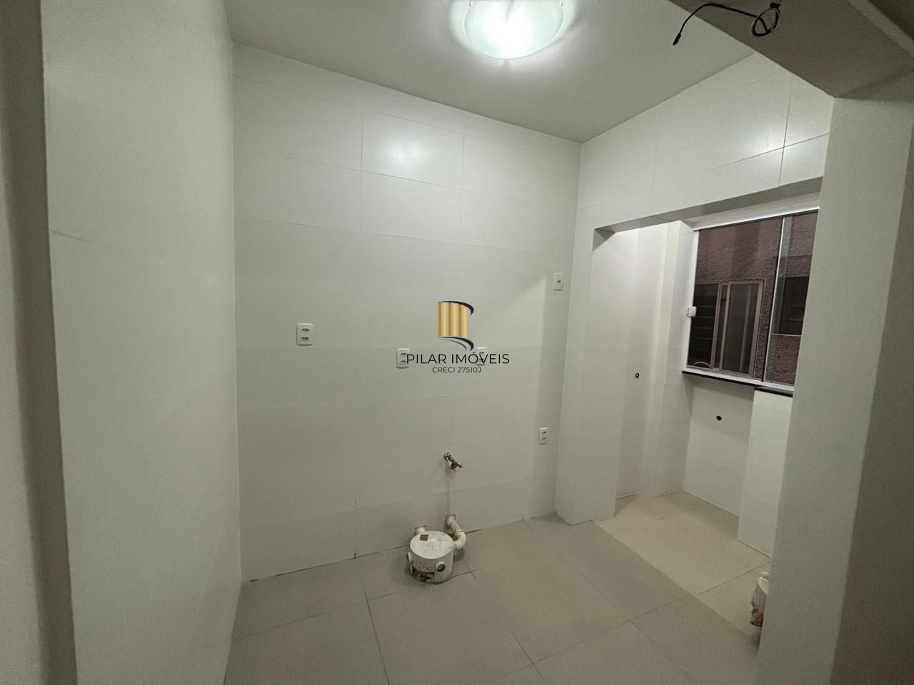 Oportunindade!!! Apartamento desocupado no coração do Centro Histórico de Porto Alegre.