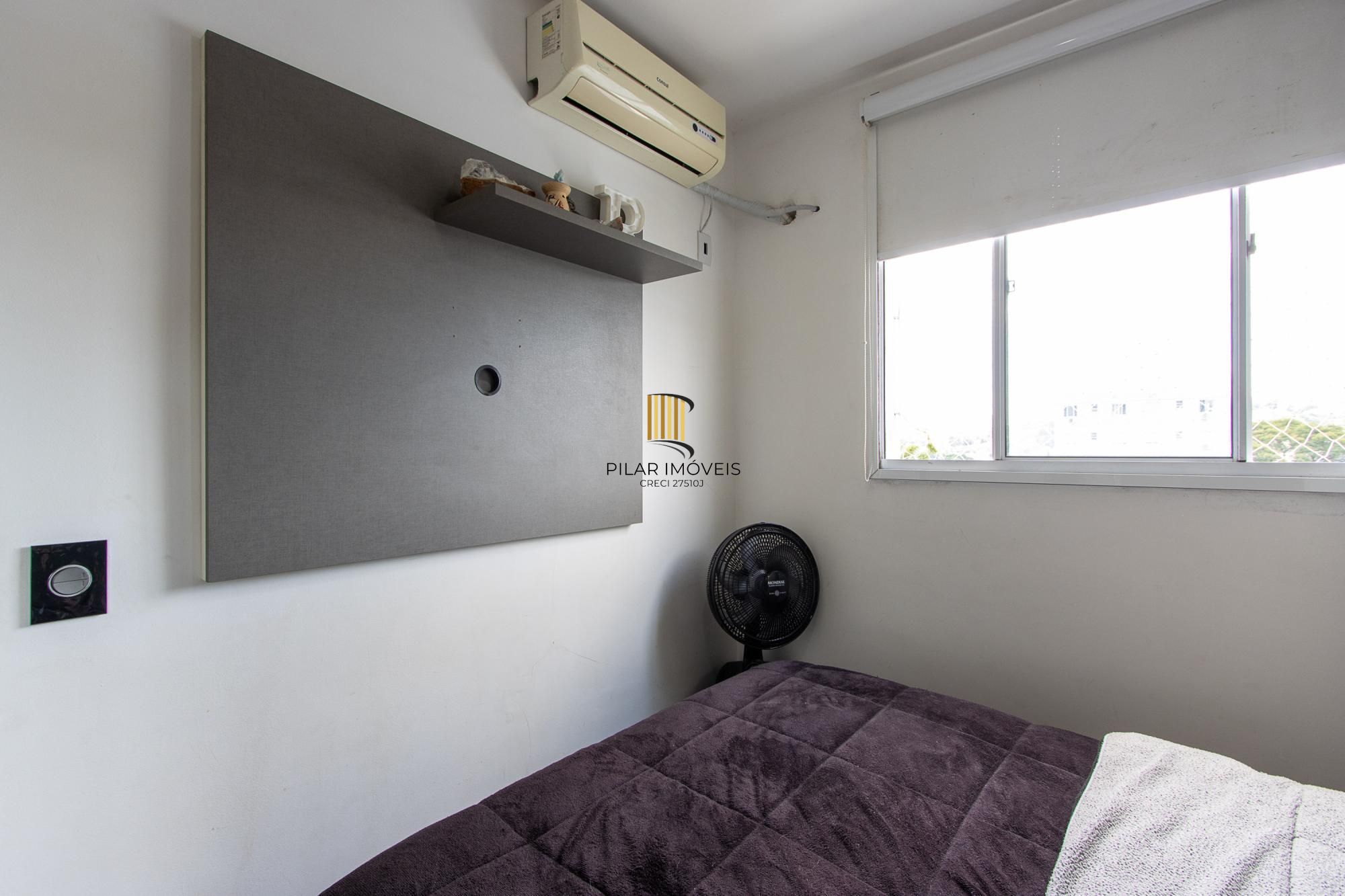 Apartamento Semimobiliado de 2 Quartos na Glória, Porto Alegre