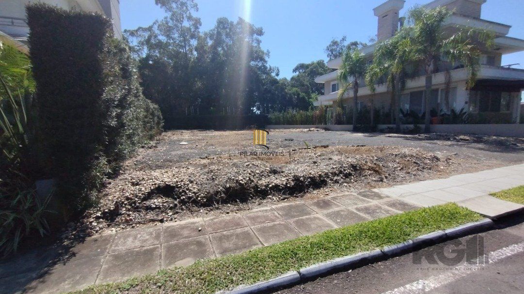 Terreno no bairro Atlântida Sul