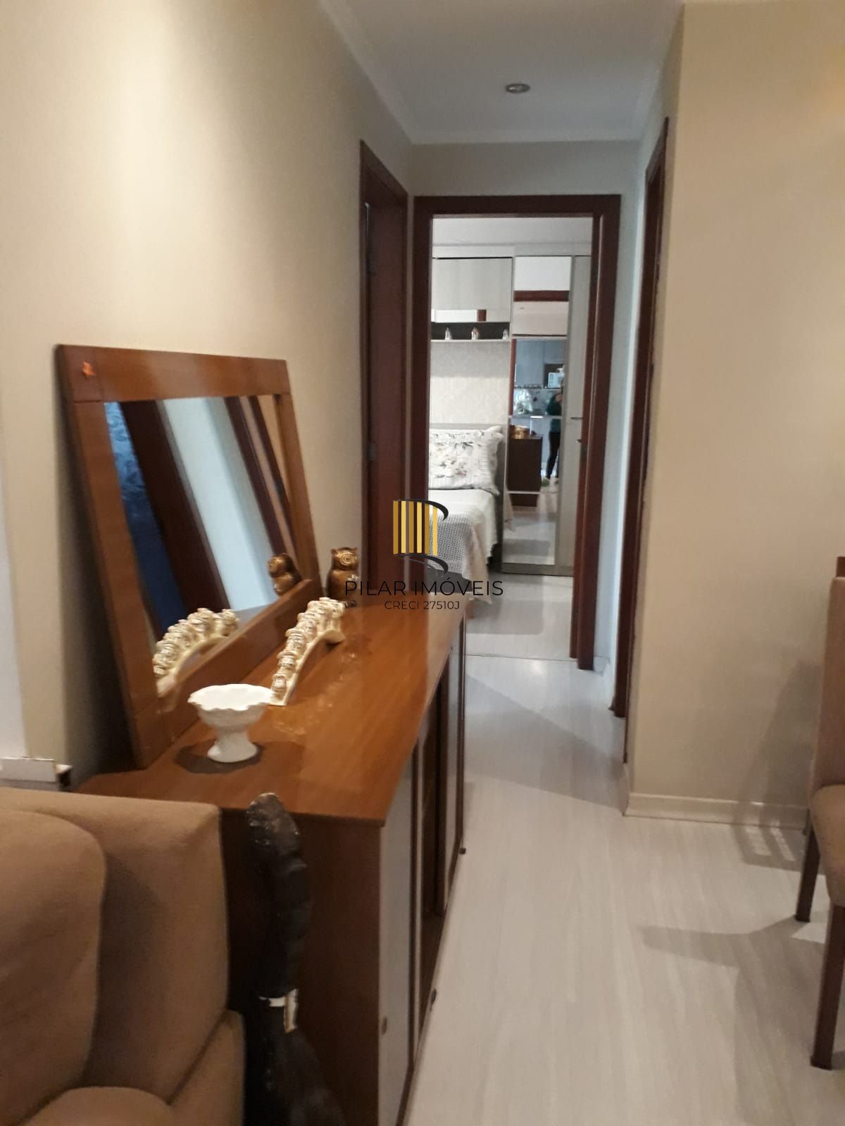 Apartamento de 52m², 1 dormitório, no Bairro Vila Nova, infraestrutura completa.