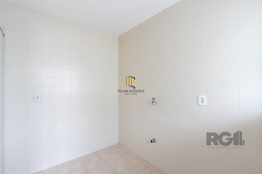 Apartamento de 2 dormitórios no Menino Deus.