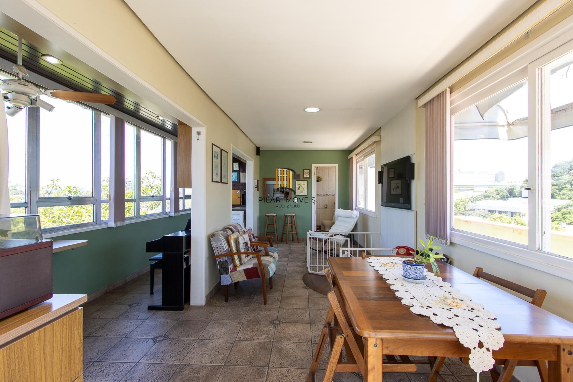 Cobertura 2 dormitórios no bairro Cristal