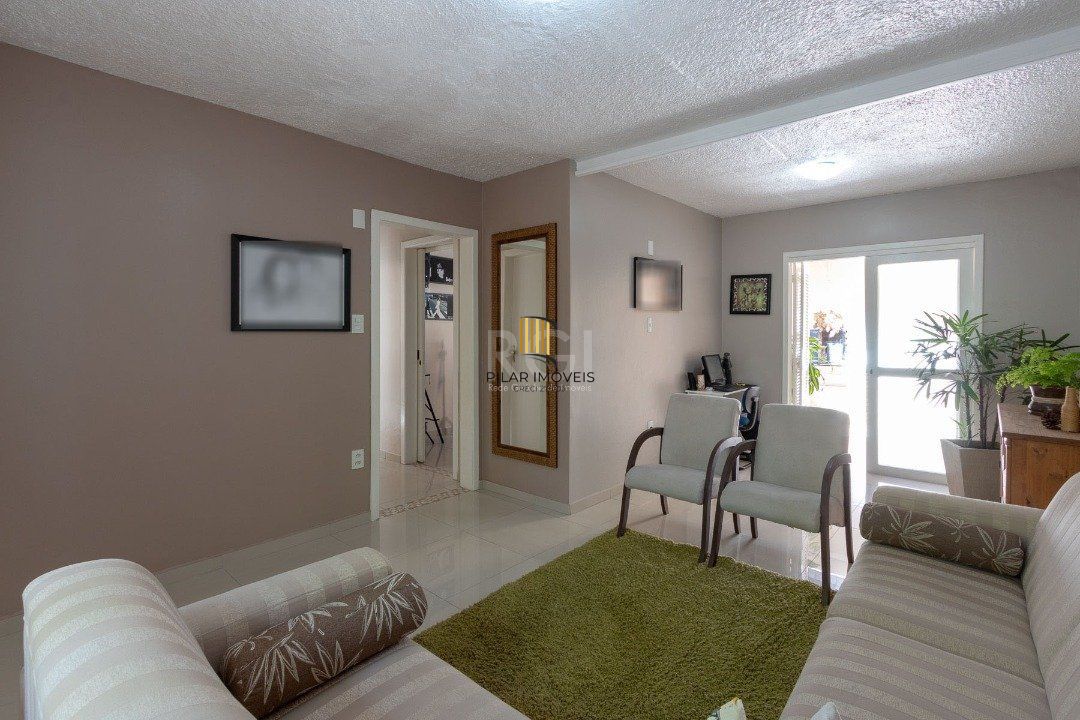 Sobrado para Venda - 150m², 3 dormitórios, sendo 1 suites, 1 vaga - Morro Santana
