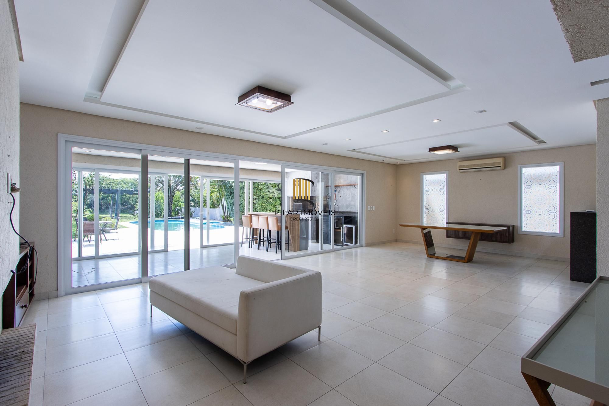 Casa de Condomínio 4 dormitórios no bairro Belém Novo